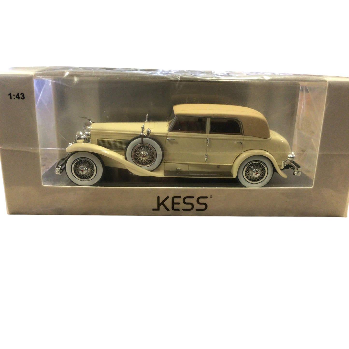 1:43 Duesenberg Topedo Beige
