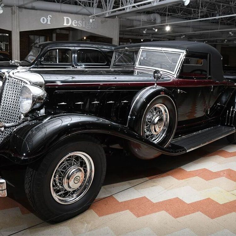 アンティーク　デビル 悪魔　アーリーセンチュリー　インダストリアル　インクウェル 1933 Chrysler Imperial – Auburn Cord Duesenberg Automobile Museum