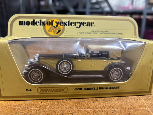 Models of Yesteryear - MATCHBOX  1930 Duesenberg Y-4 yellow