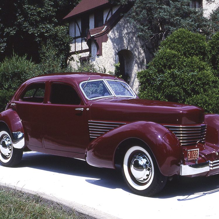 1936 Cord 810 Beverly Sedan