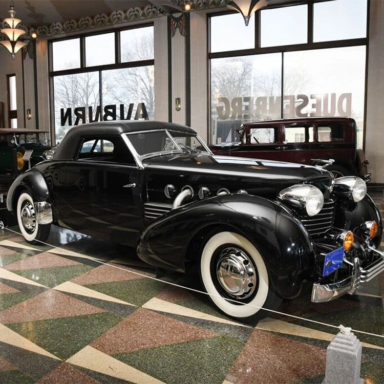 1937 Cord 812 Coupe